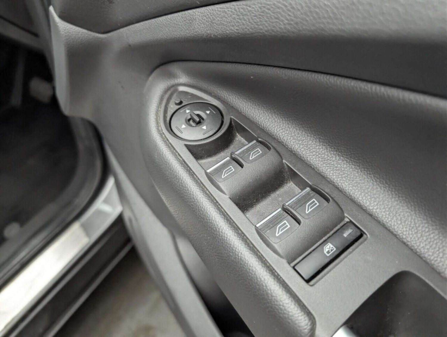 Used Ford Kuga 2017 for sale - 77802747: Photo 20