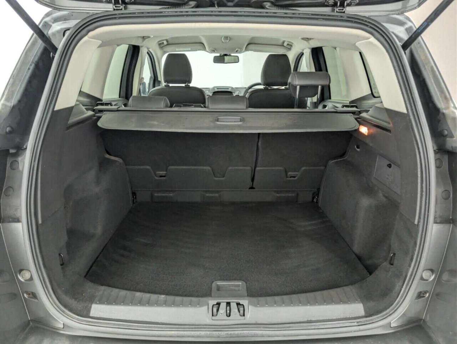 Used Ford Kuga 2017 for sale - 77802747: Photo 24