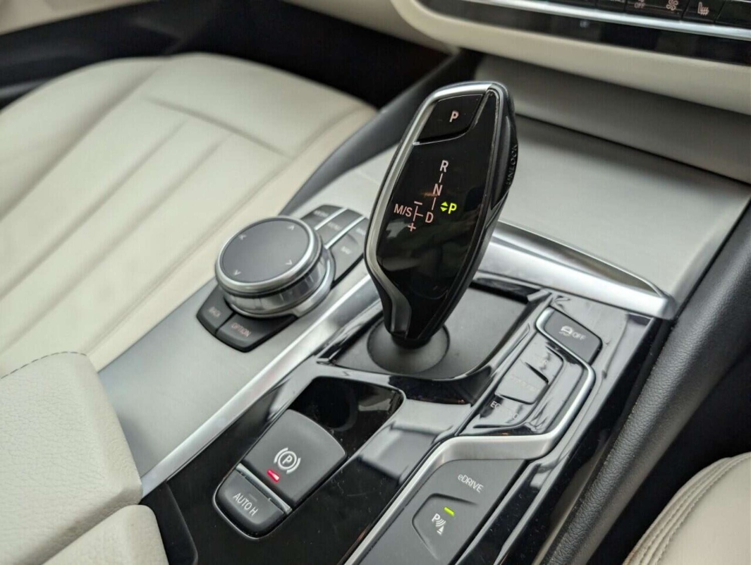 Used BMW 5 Series 2018 for sale - 77714253: Photo 18