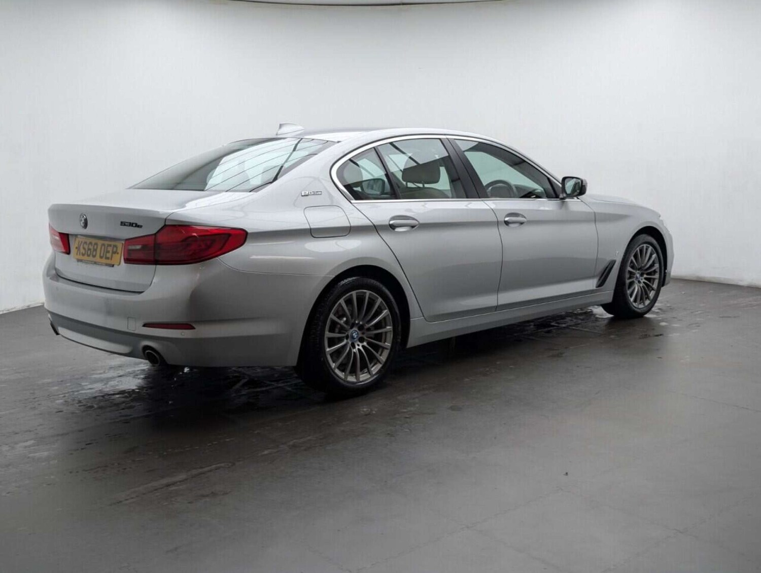 Used BMW 5 Series 2018 for sale - 77714253: Photo 8