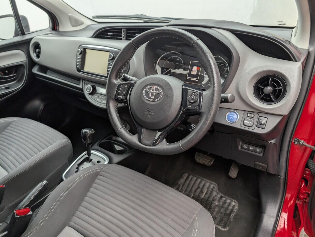 Used Toyota Yaris 2019 for sale - 76422872: Photo 11