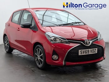 2019 (69) - 1.5 VVT-h Icon Tech Hatchback 5dr Petrol Hybrid E-CVT Euro 6 (s/s) (100 ps)