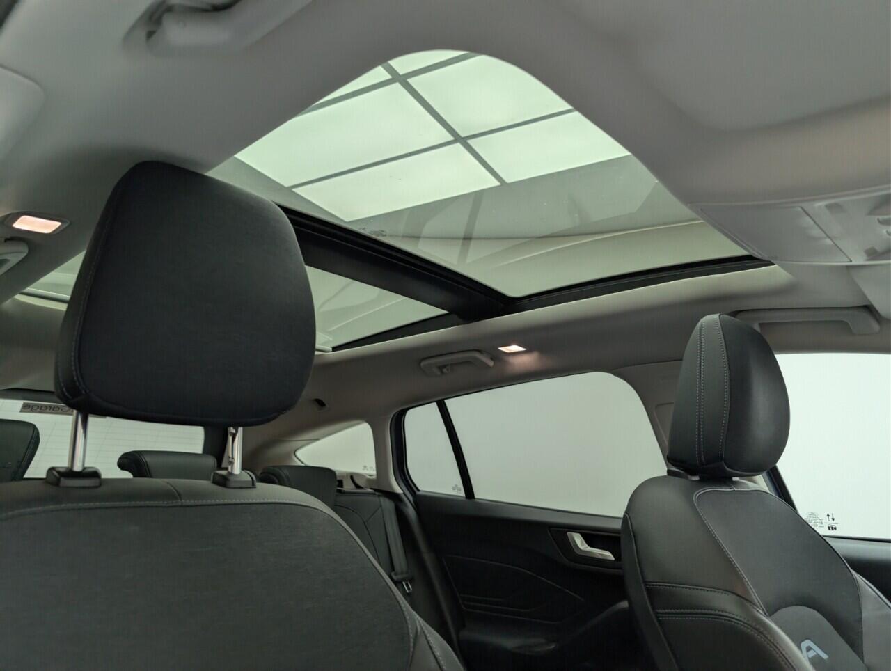 Used Ford Focus 2020 for sale - 76781383: Photo 23