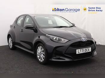 Used Toyota Yaris 2021 for sale - 79811260: Photo