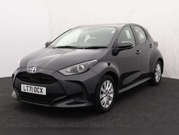 Used Toyota Yaris 2021 for sale - 79811260: Photo