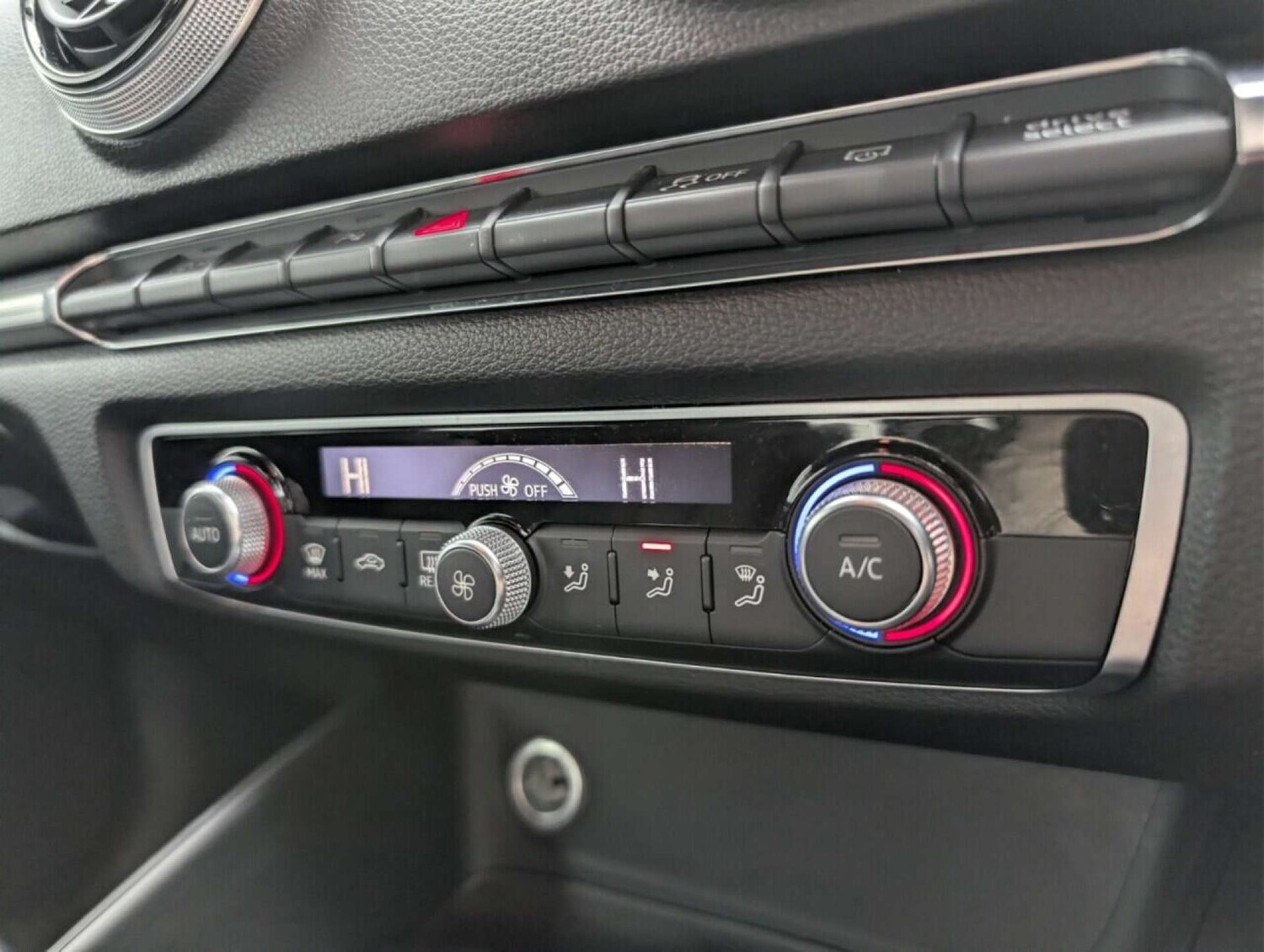 Used Audi A3 2018 for sale - 77713481: Photo 15