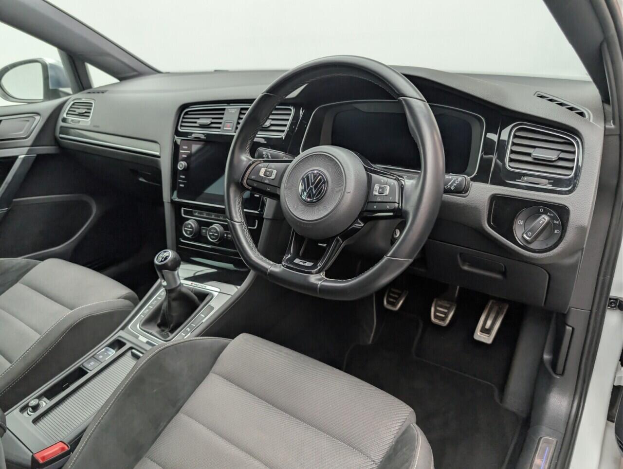 Used Volkswagen Golf 2018 for sale - 76424893: Photo 11