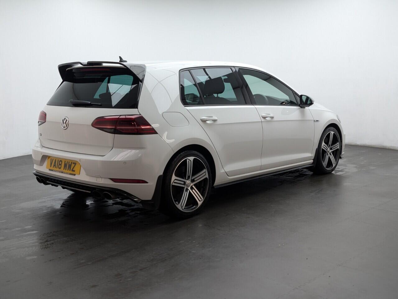 Used Volkswagen Golf 2018 for sale - 76424893: Photo 8