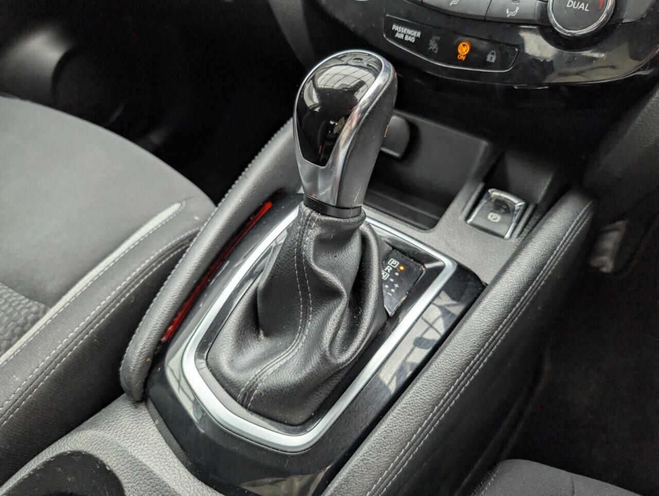 Used Nissan Qashqai 2018 for sale - 76457701: Photo 15