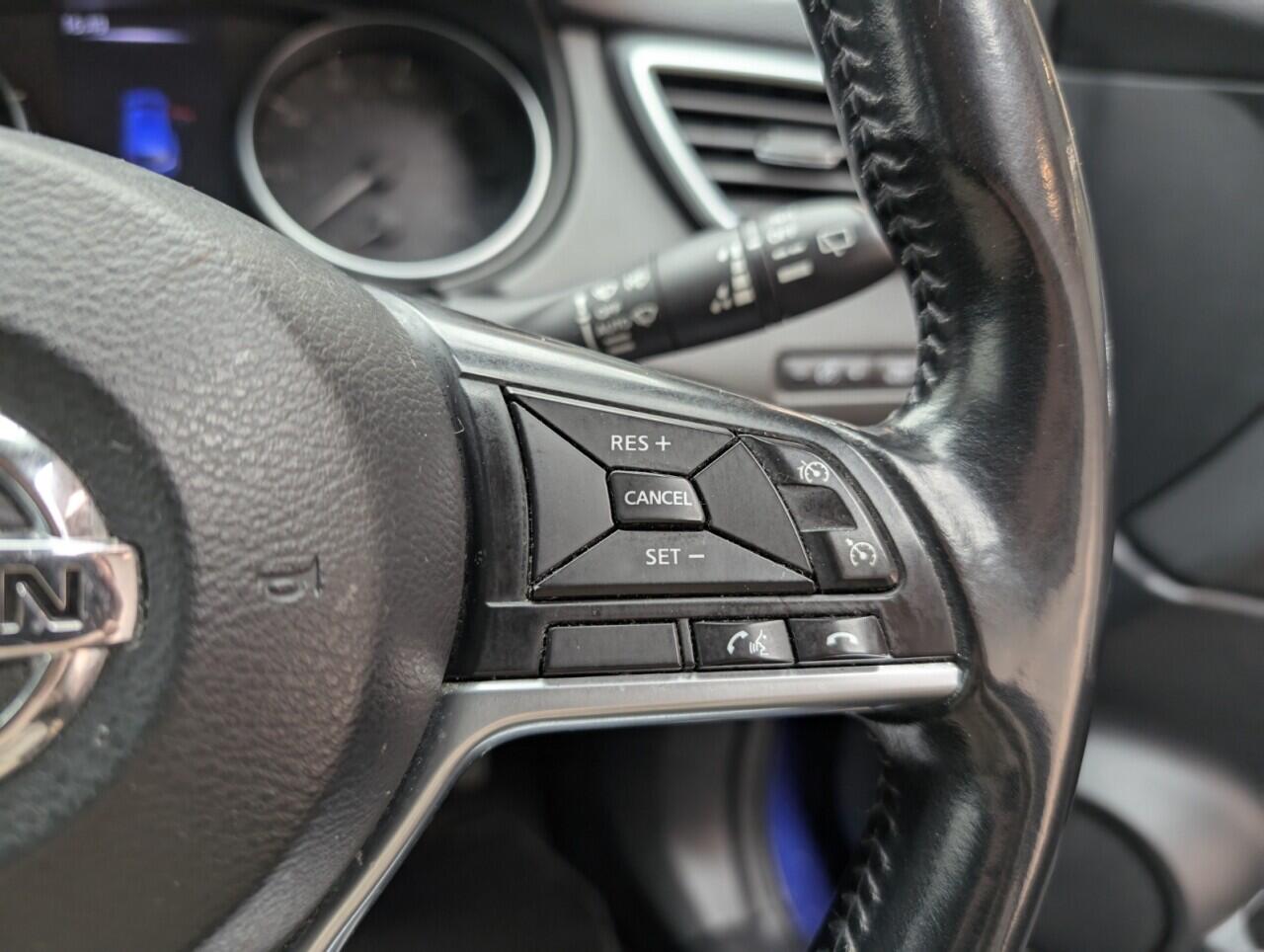 Used Nissan Qashqai 2018 for sale - 76457701: Photo 18