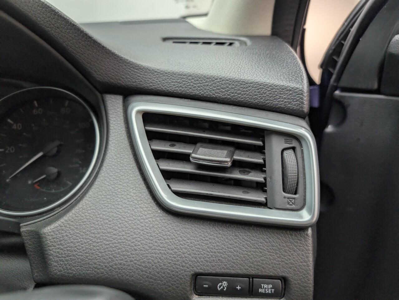 Used Nissan Qashqai 2018 for sale - 76457701: Photo 19