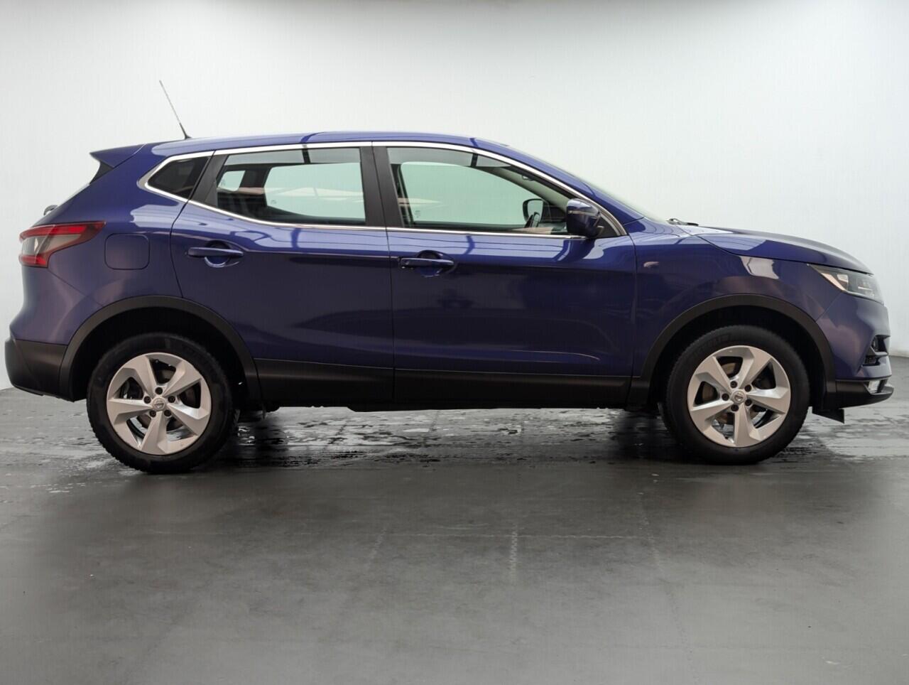 Used Nissan Qashqai 2018 for sale - 76457701: Photo 9