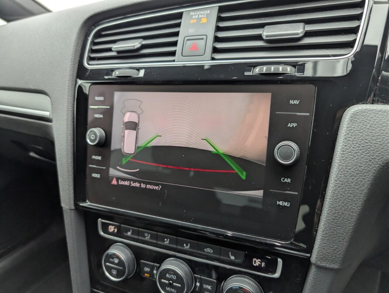 Used Volkswagen Golf 2019 for sale - 76996306: Photo 15