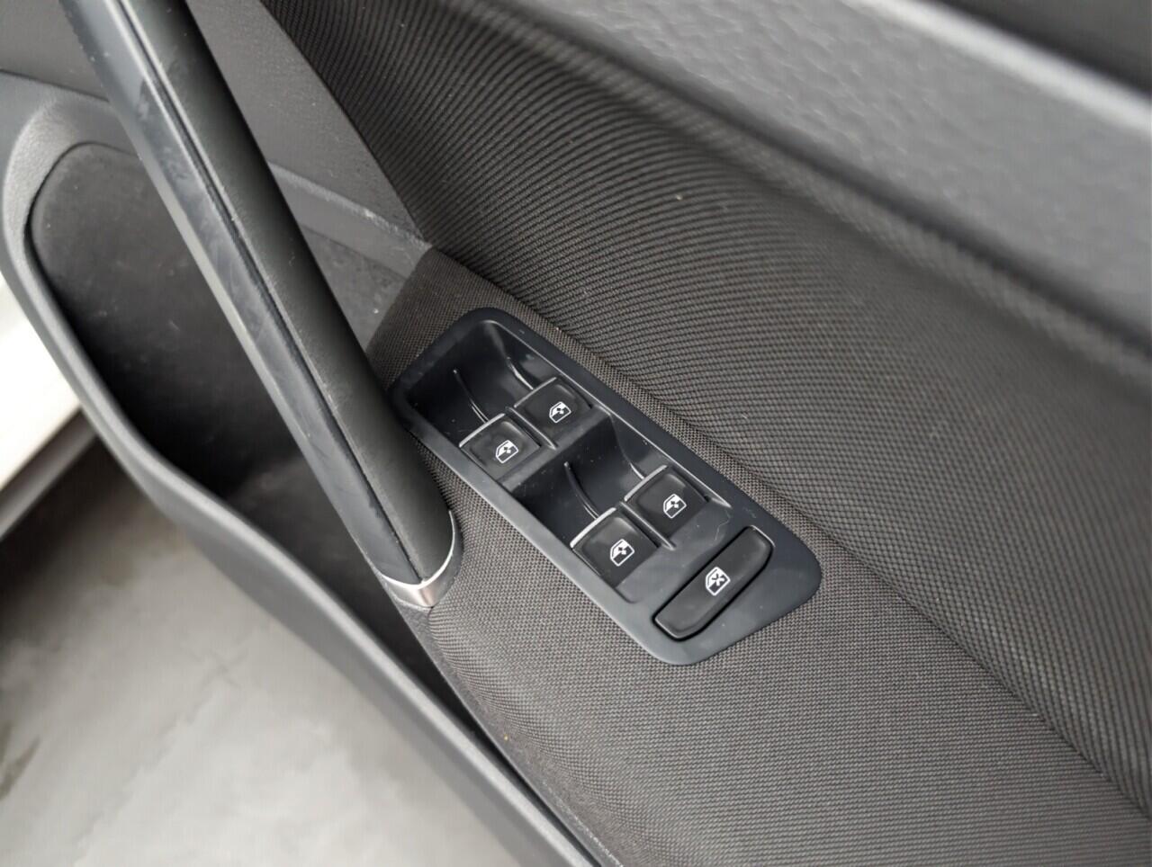 Used Volkswagen Golf 2019 for sale - 76996306: Photo 22