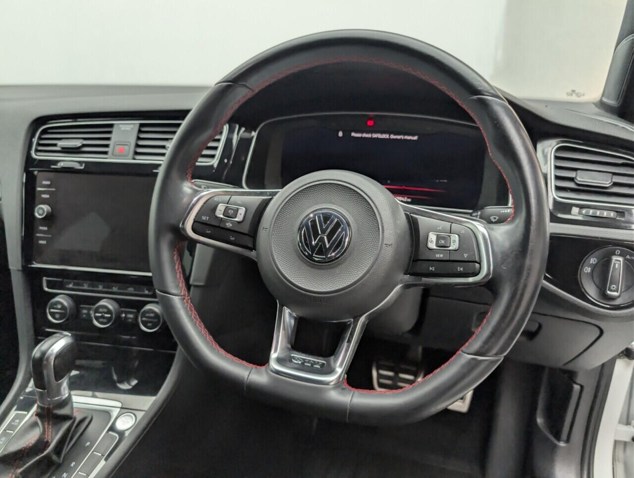Used Volkswagen Golf 2019 for sale - 76996306: Photo 23