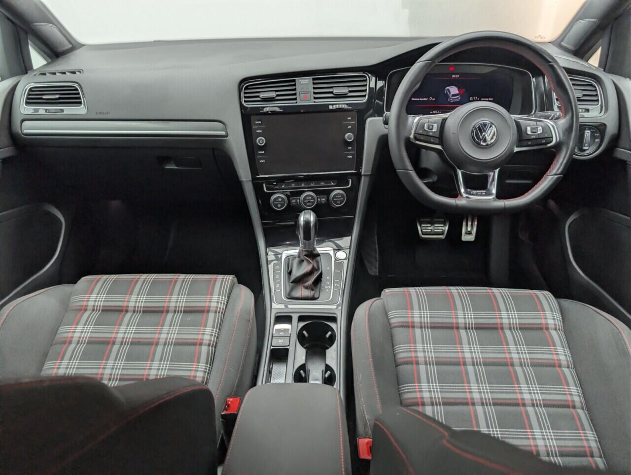 Used Volkswagen Golf 2019 for sale - 76996306: Photo 24