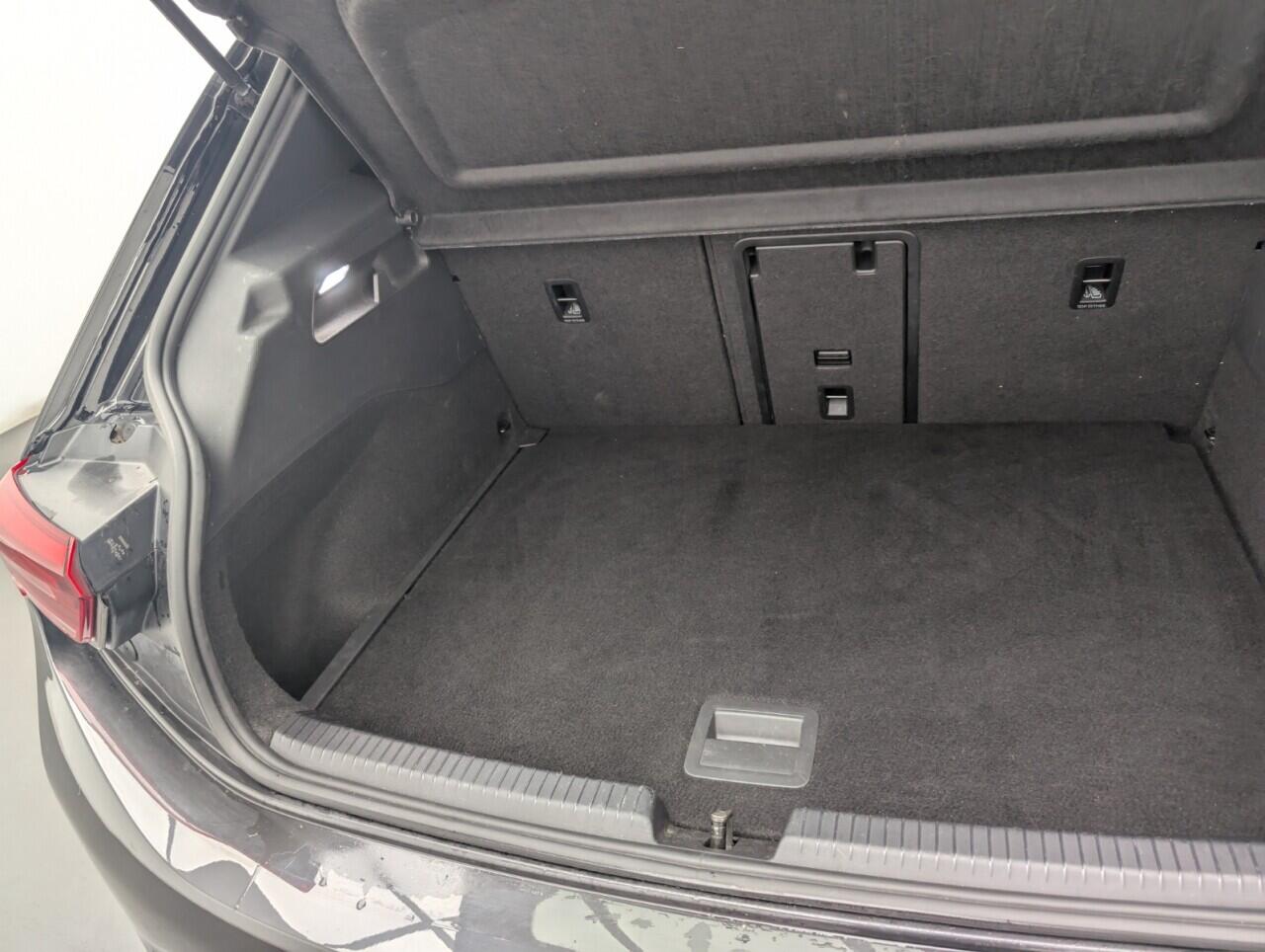 Used Volkswagen ID.3 2021 for sale - 76423952: Photo 25