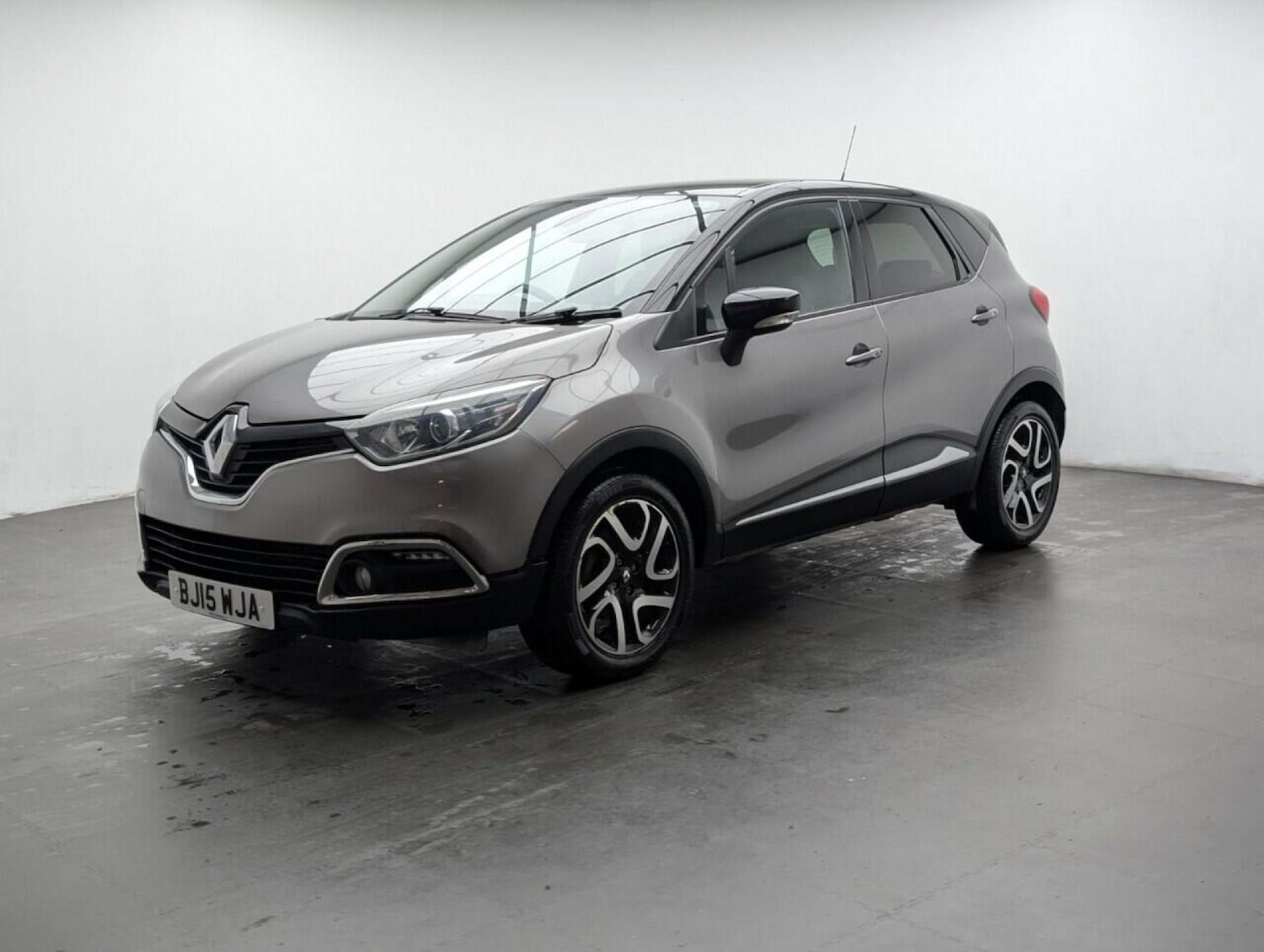 Used Renault Captur 2015 for sale - 78091359: Photo 5