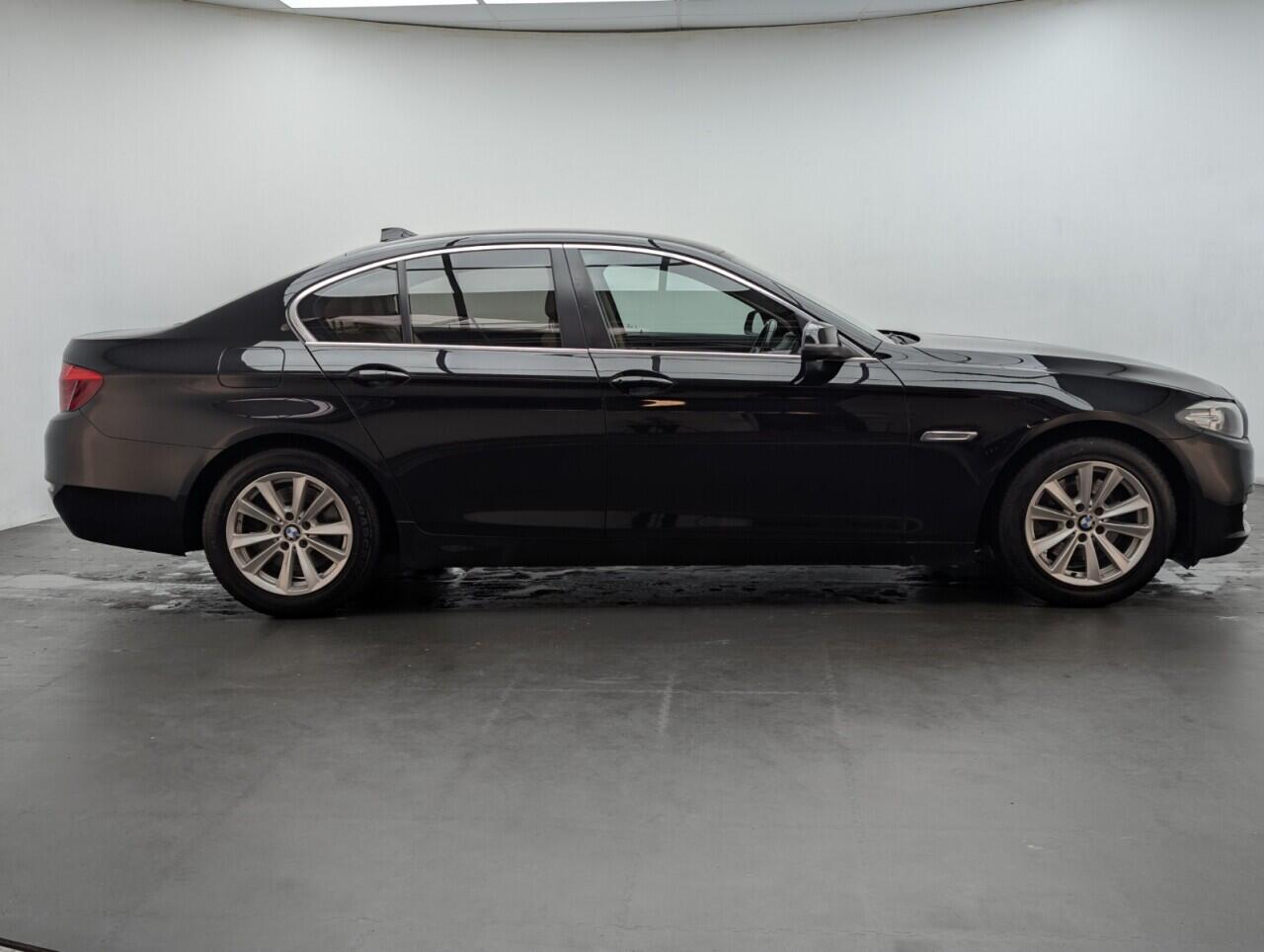 Used BMW 5 Series 2017 for sale - 76423382: Photo 9
