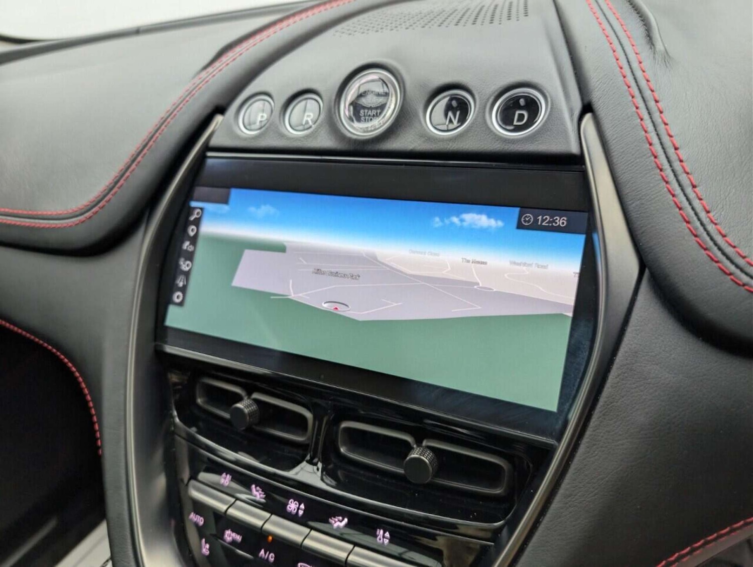 Used Aston Martin DBX 2020 for sale - 77713559: Photo 16