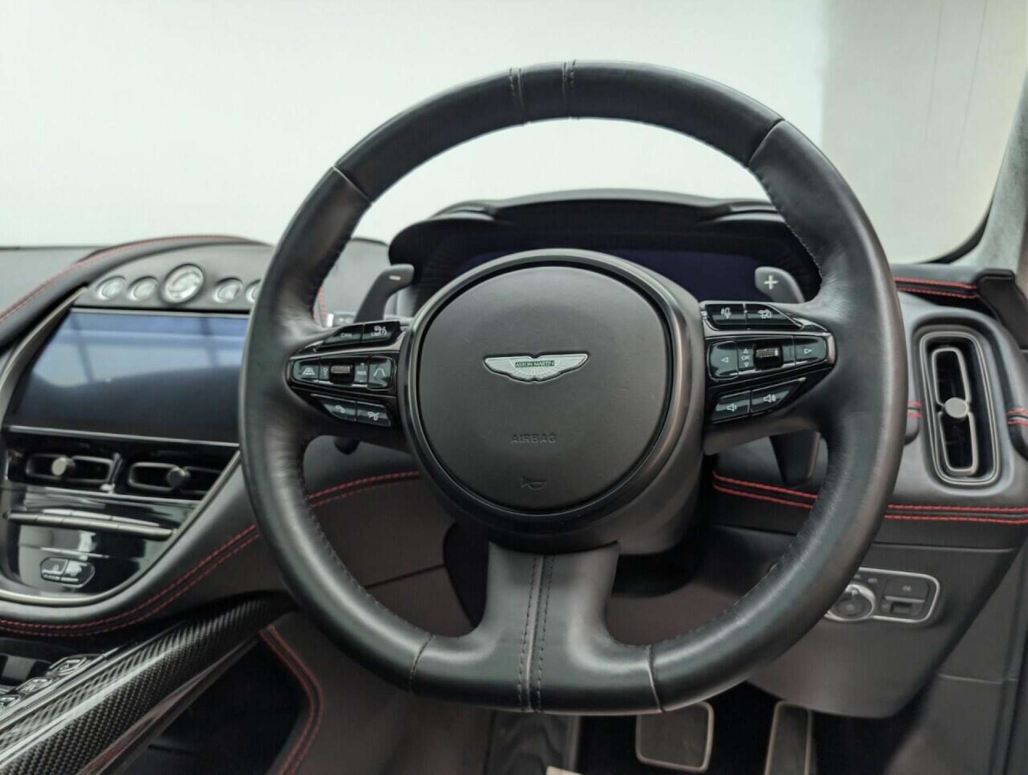 Used Aston Martin DBX 2020 for sale - 77713559: Photo 28