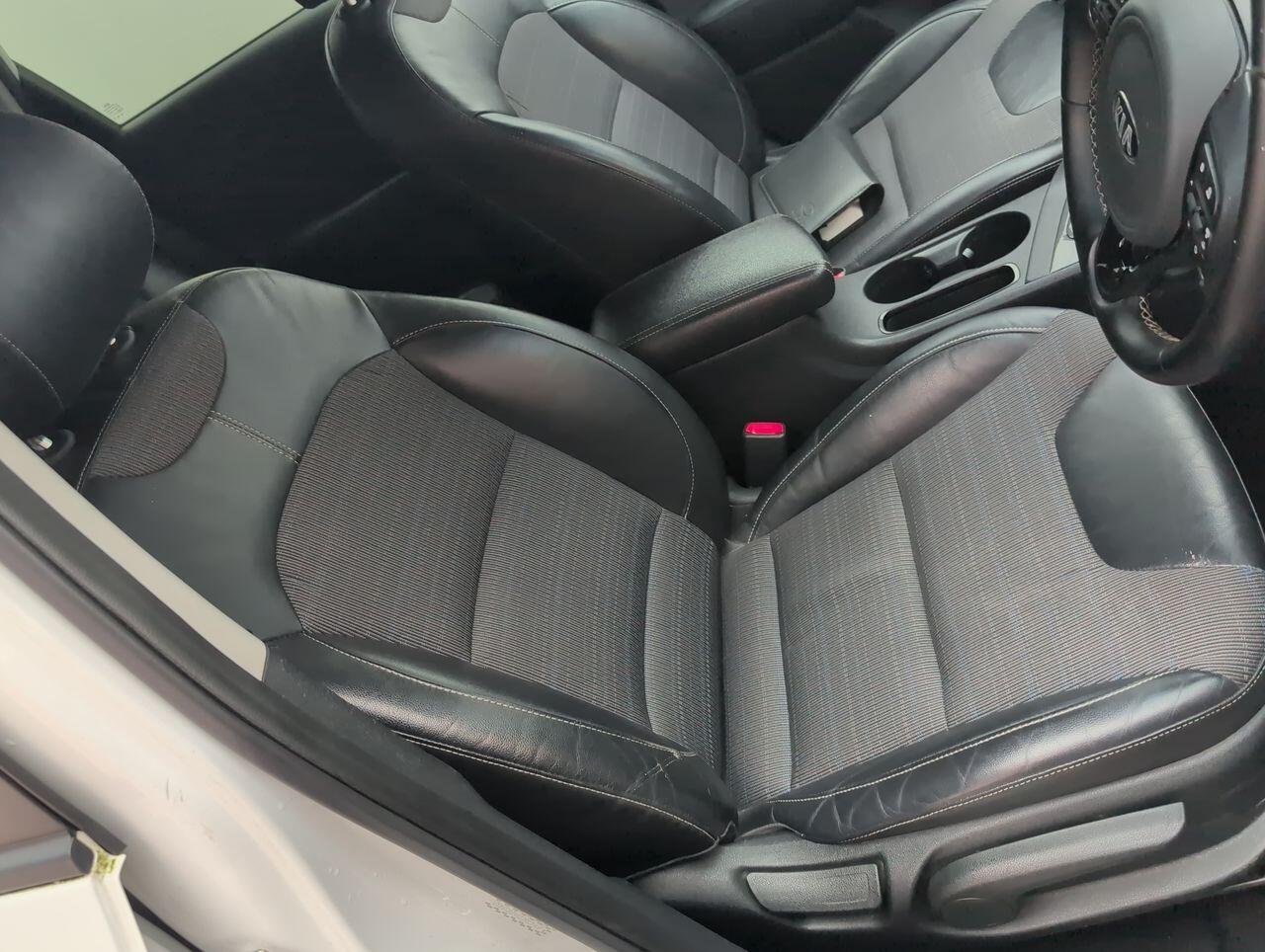 Used Kia Niro 2017 for sale - 76965234: Photo 12