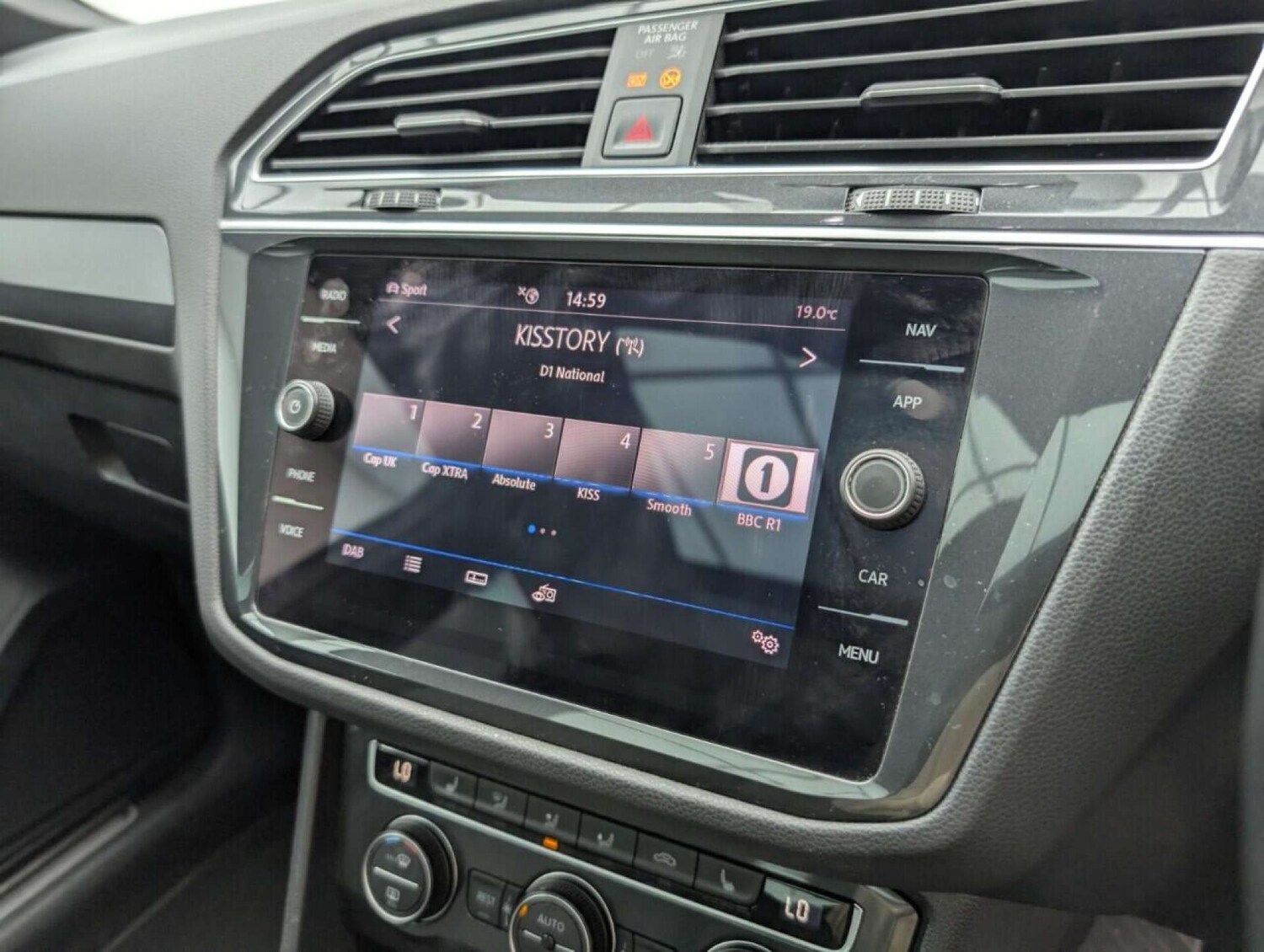 Used Volkswagen Tiguan 2019 for sale - 77714182: Photo 12