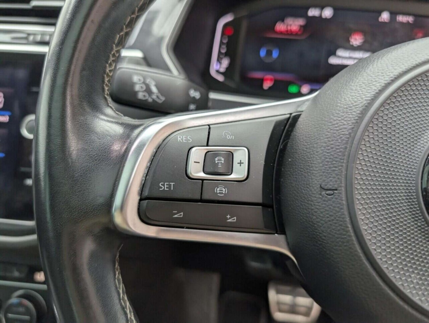 Used Volkswagen Tiguan 2019 for sale - 77714182: Photo 18