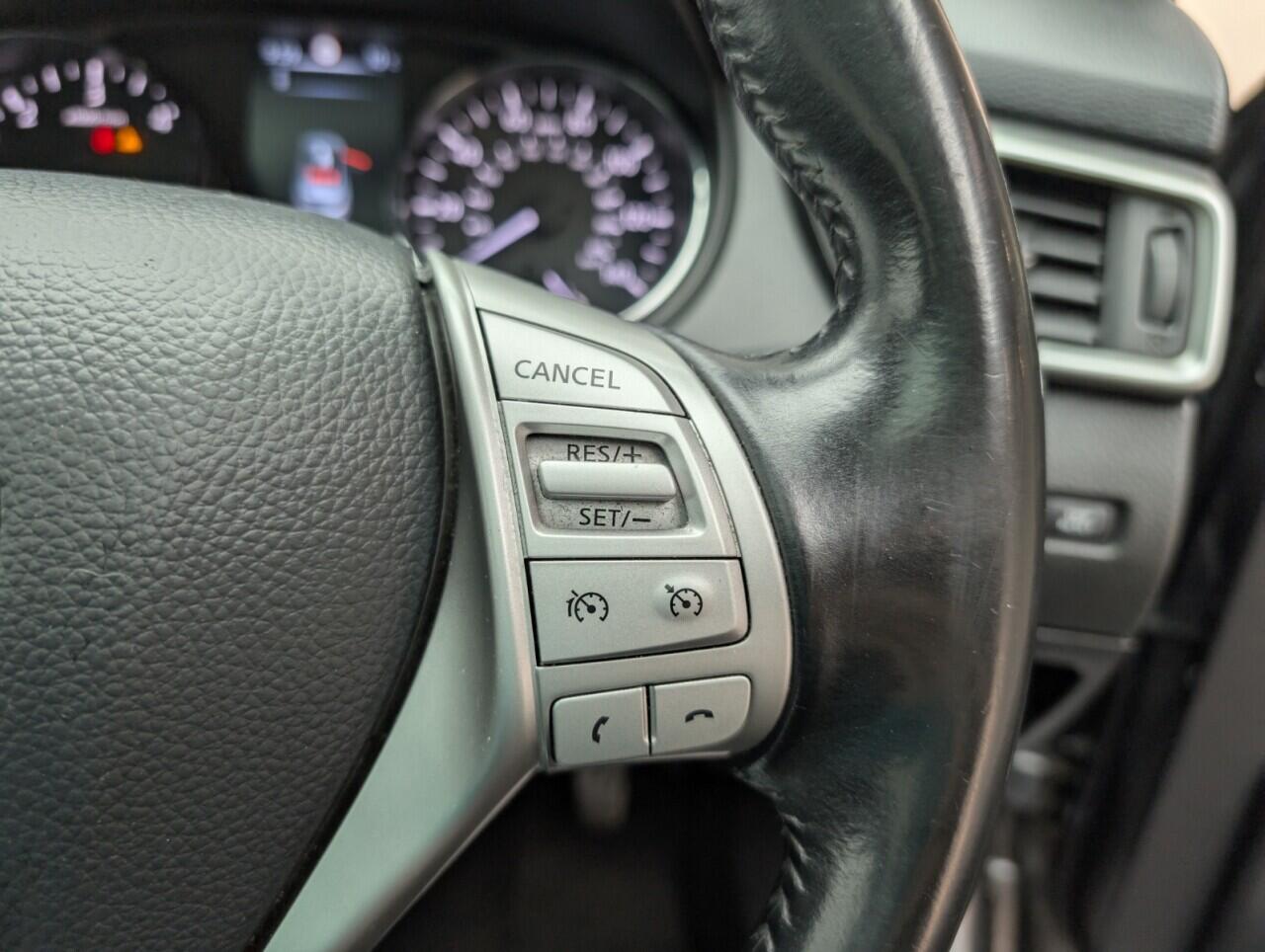 Used Nissan Qashqai for sale - 76727708: Photo 19