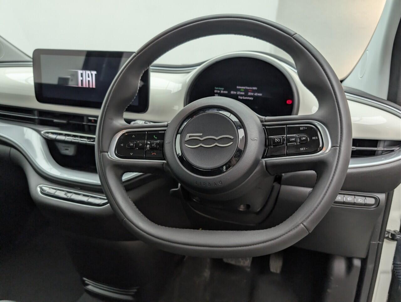 Used Fiat 500e 2022 for sale - 76658752: Photo 21