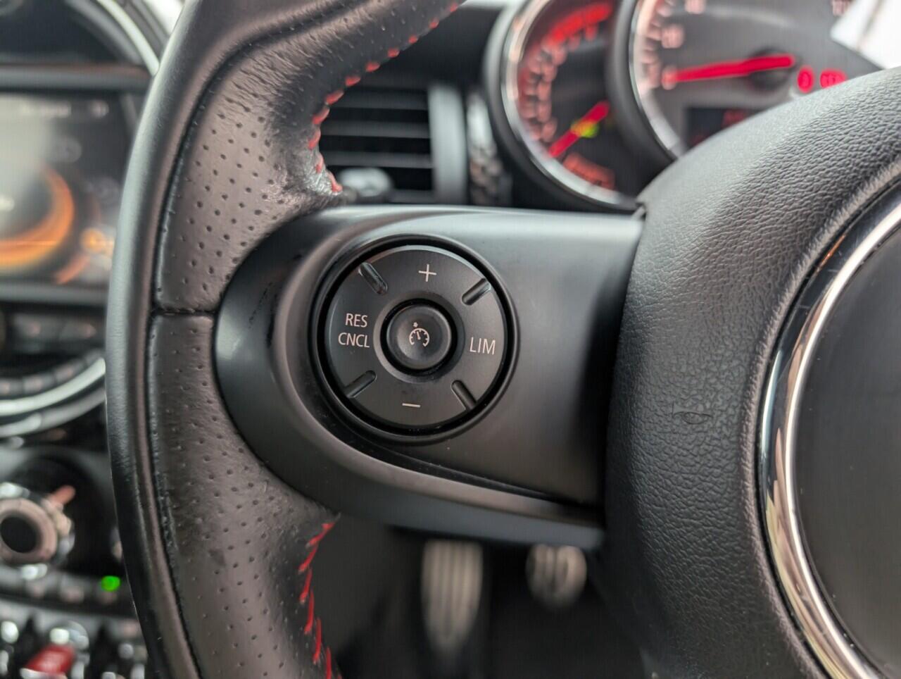 Used MINI Hatch 2016 for sale - 76424260: Photo 18