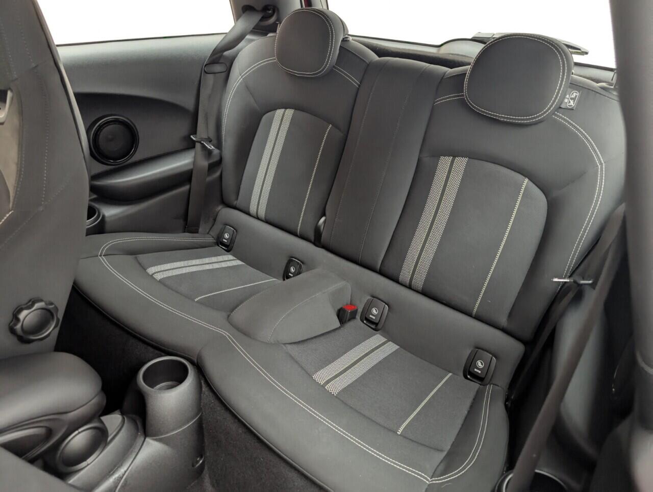 Used MINI Hatch 2016 for sale - 76424260: Photo 24