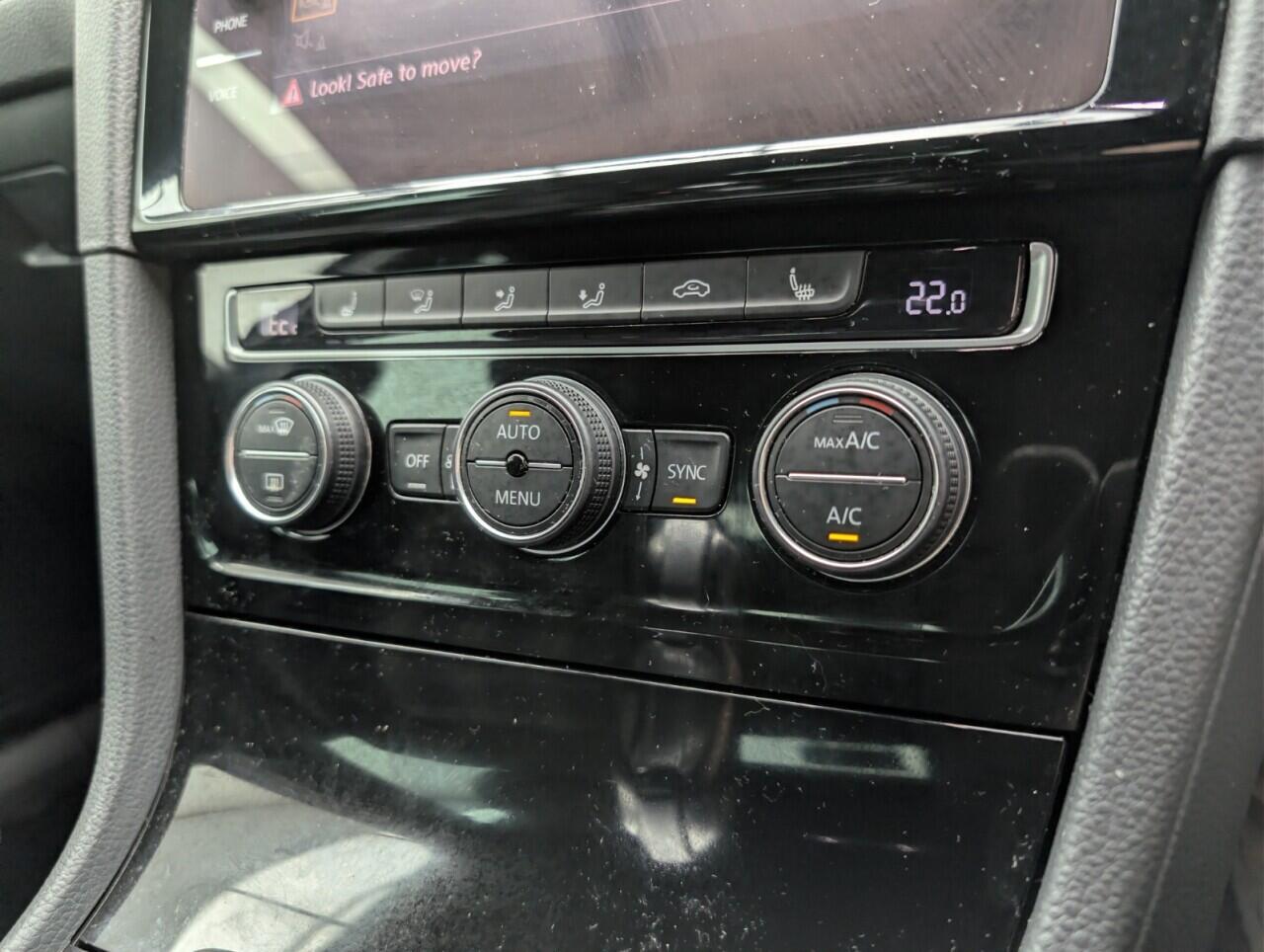 Used Volkswagen Golf 2018 for sale - 76714825: Photo 15