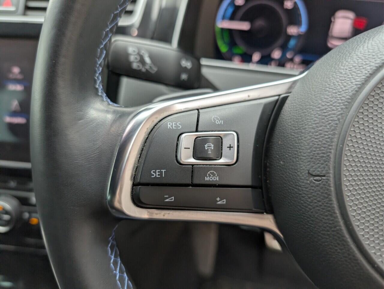 Used Volkswagen Golf 2018 for sale - 76714825: Photo 18