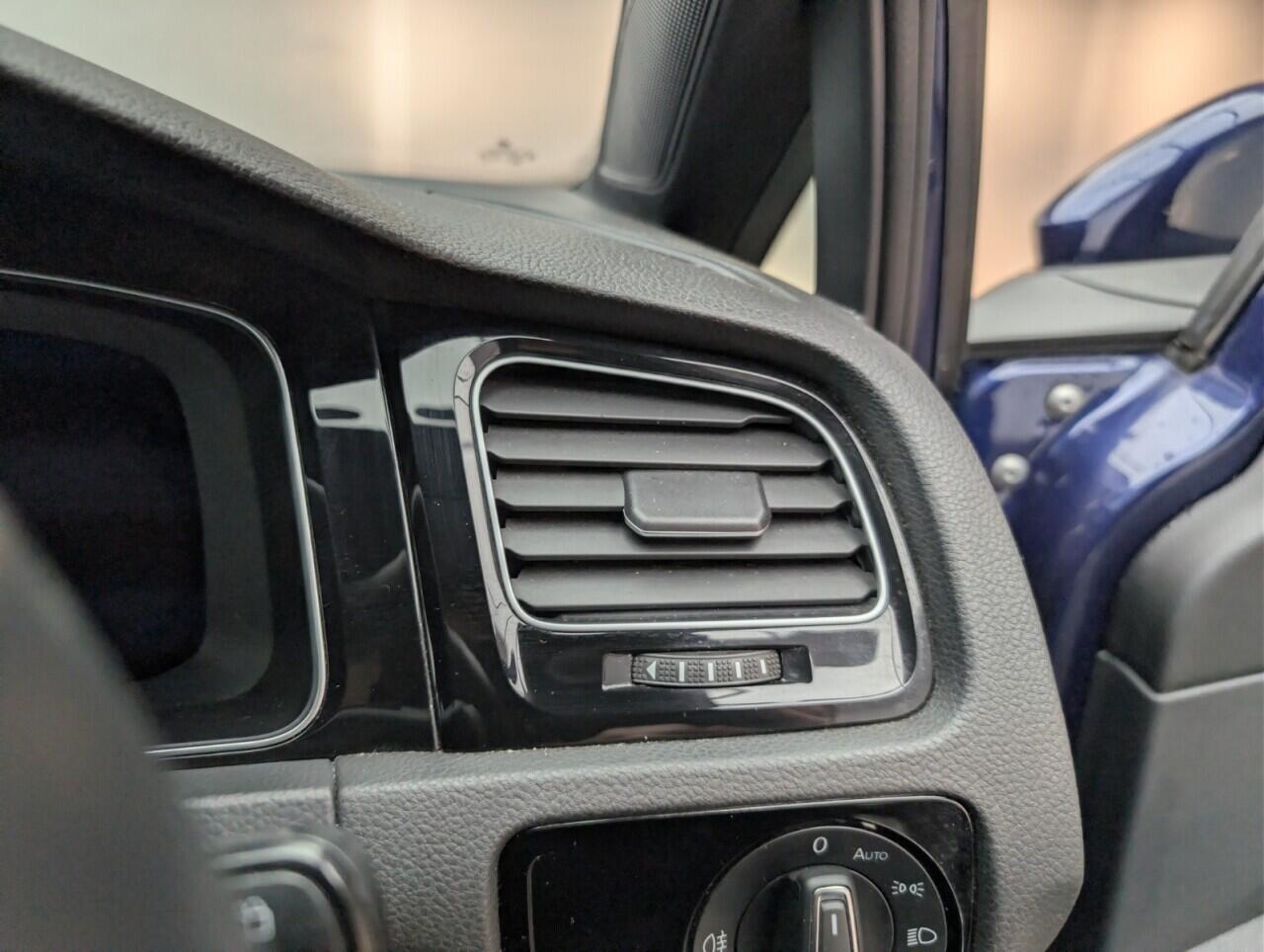 Used Volkswagen Golf 2018 for sale - 76714825: Photo 20