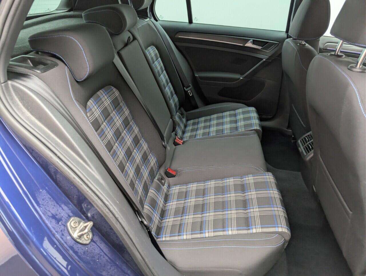 Used Volkswagen Golf 2018 for sale - 76714825: Photo 25