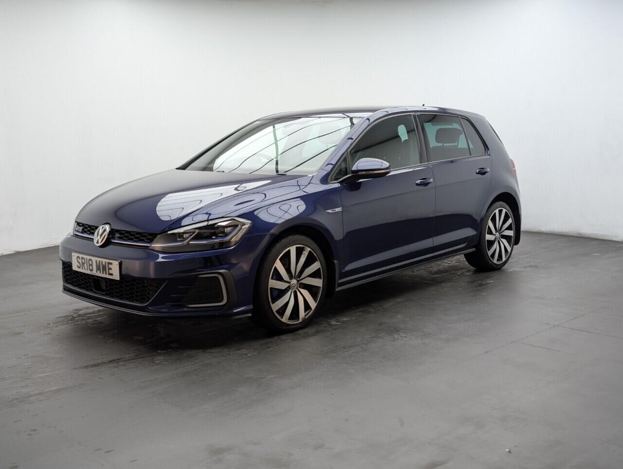 Used Volkswagen Golf 2018 for sale - 76714825: Photo 4