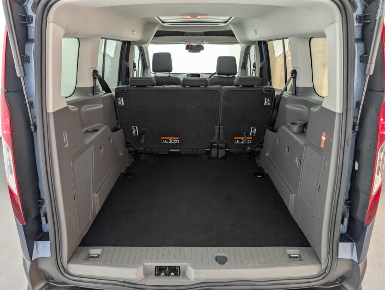 Used Ford Grand Tourneo Connect 2022 for sale - 76484800: Photo 24