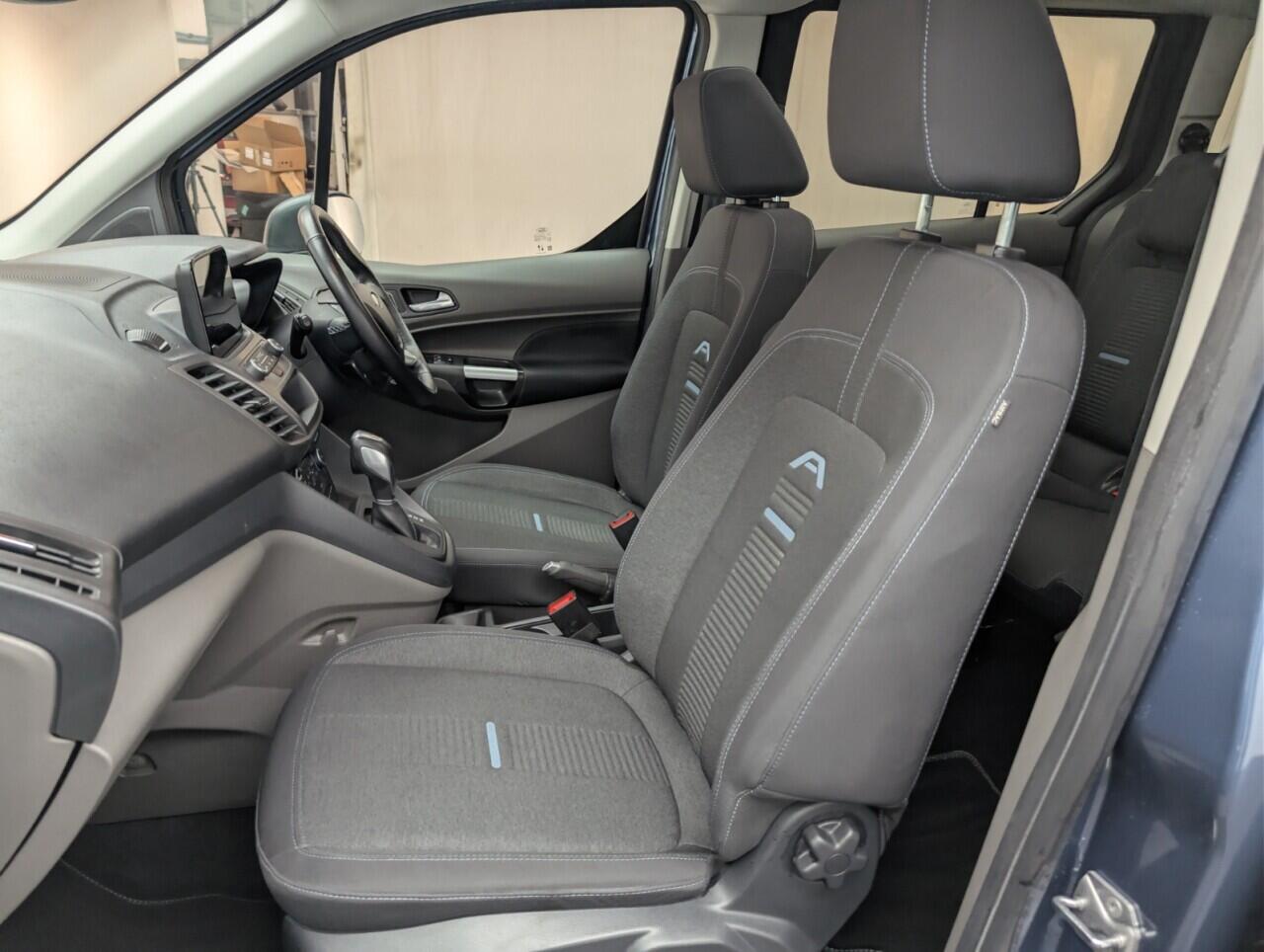 Used Ford Grand Tourneo Connect 2022 for sale - 76484800: Photo 26