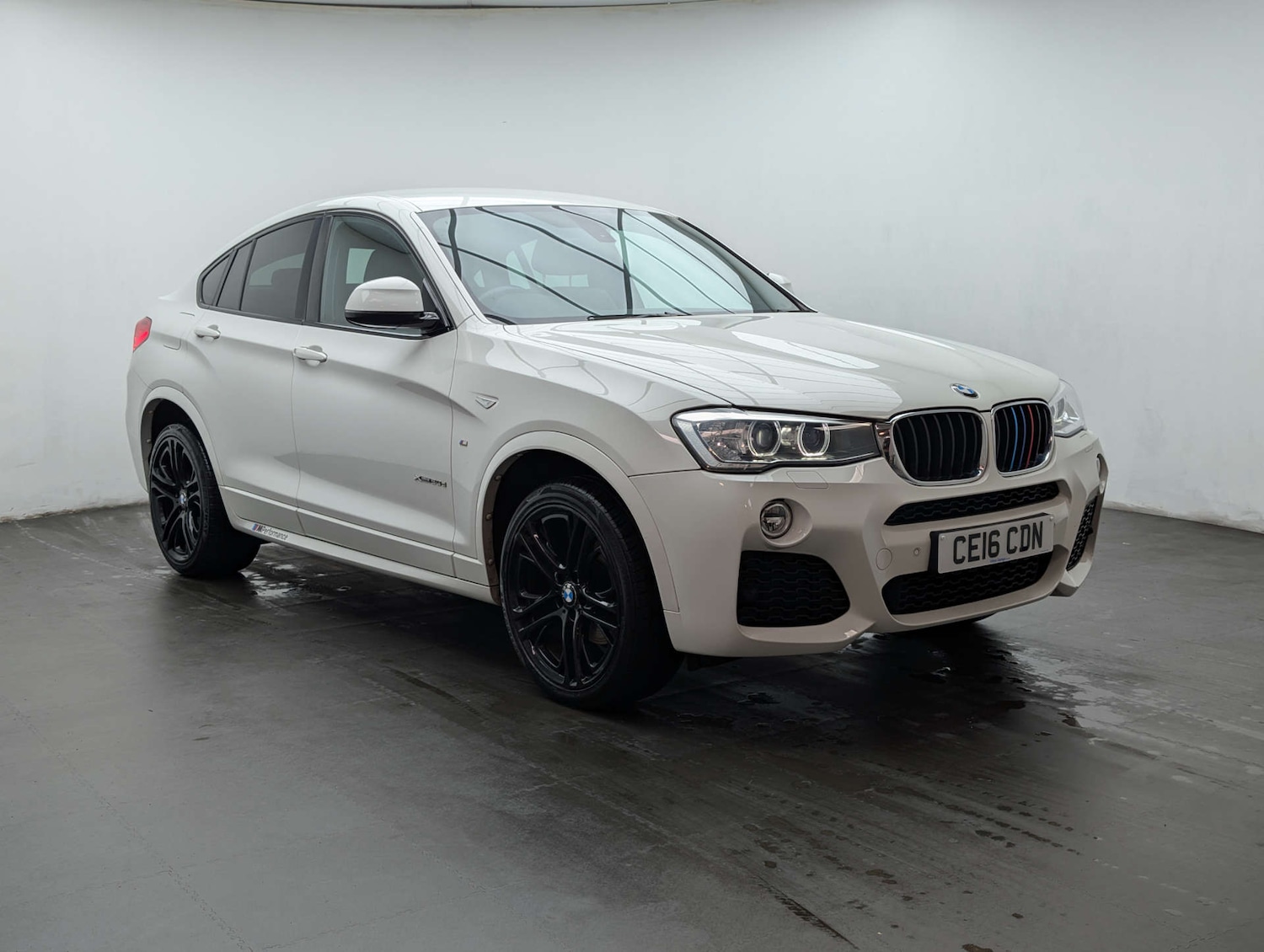 Used BMW X4 2016 for sale - 77984309: Photo 19