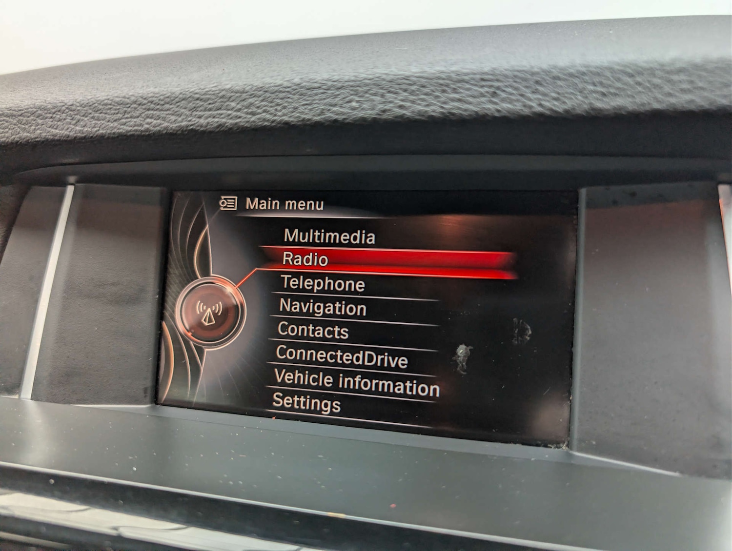 Used BMW X4 2016 for sale - 77984309: Photo 2