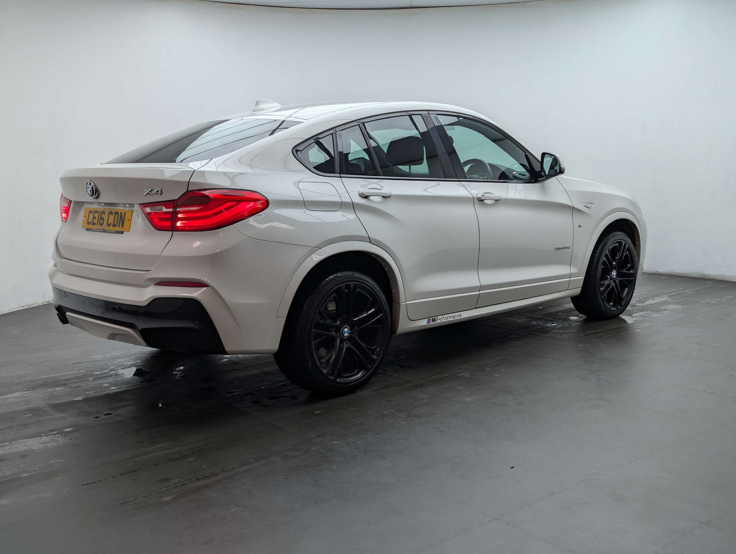 Used BMW X4 2016 for sale - 77984309: Photo 27