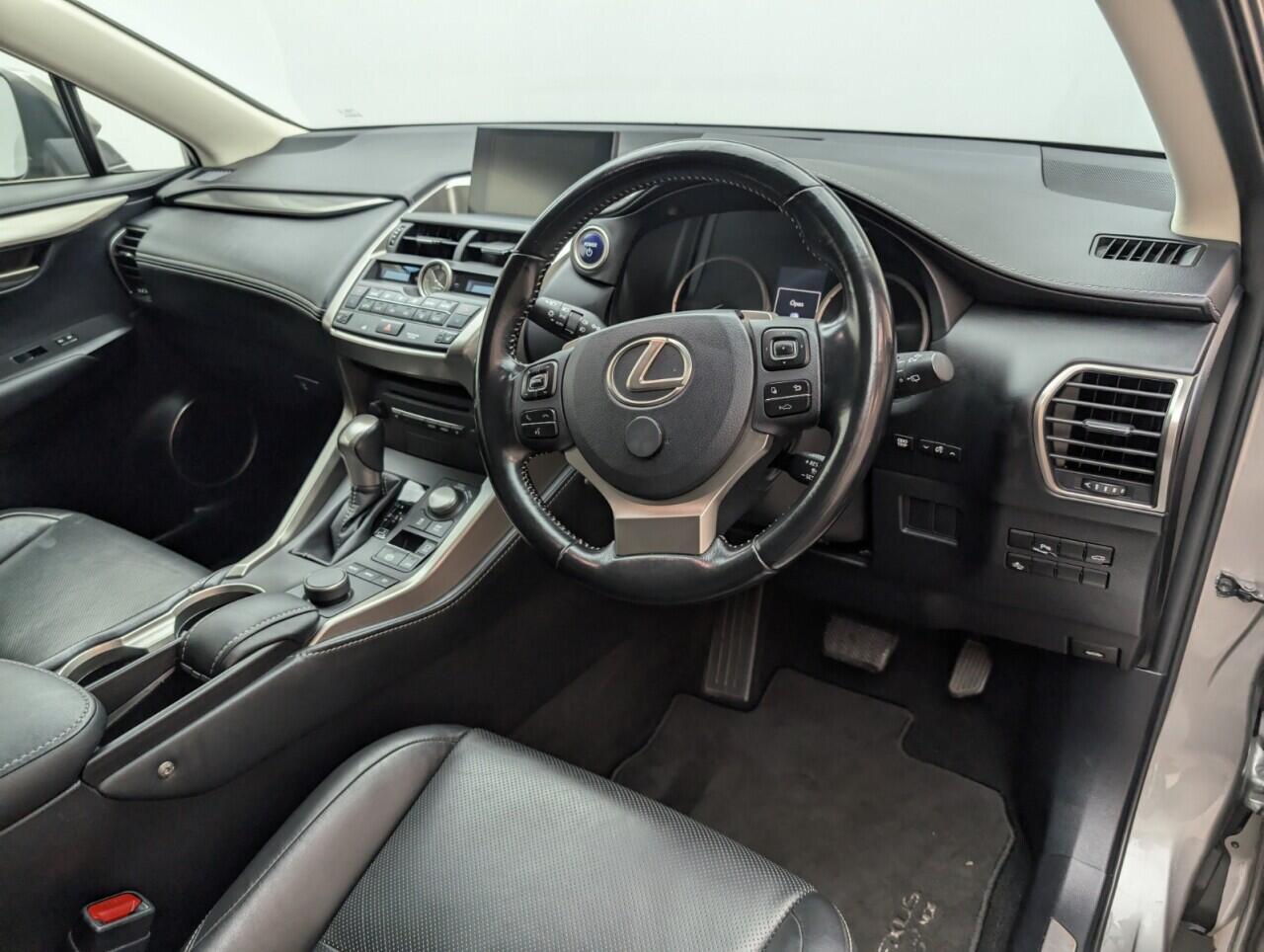 Used Lexus NX 2017 for sale - 76422729: Photo 11