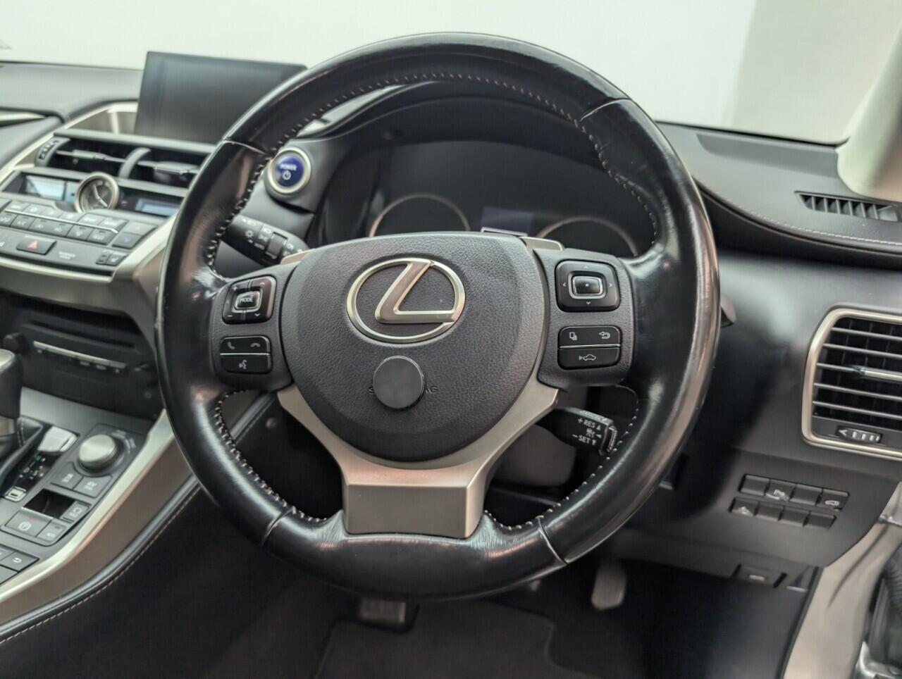 Used Lexus NX 2017 for sale - 76422729: Photo 23
