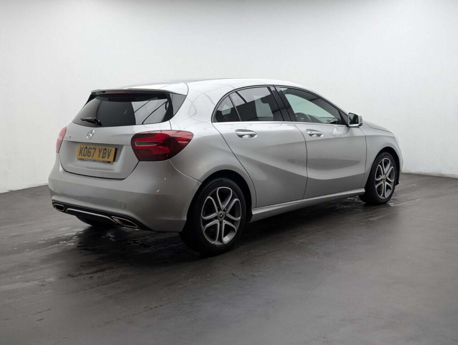 Used Mercedes-Benz A-Class 2018 for sale - 77713126: Photo 8