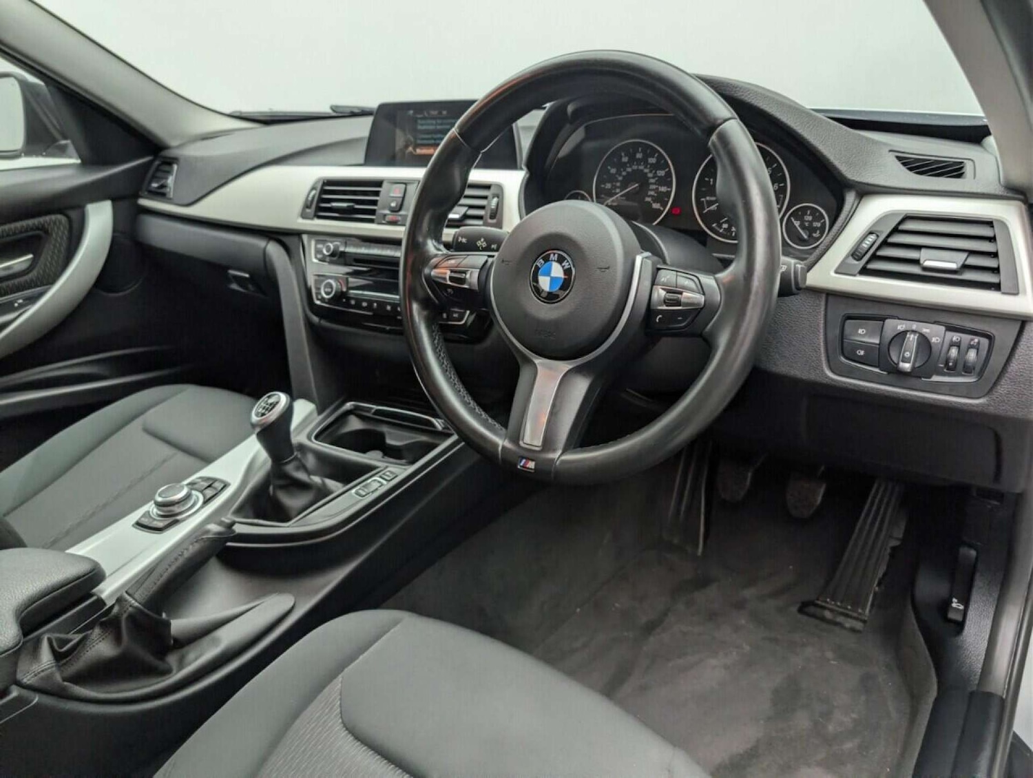 Used BMW 3 Series 2016 for sale - 77713929: Photo 11