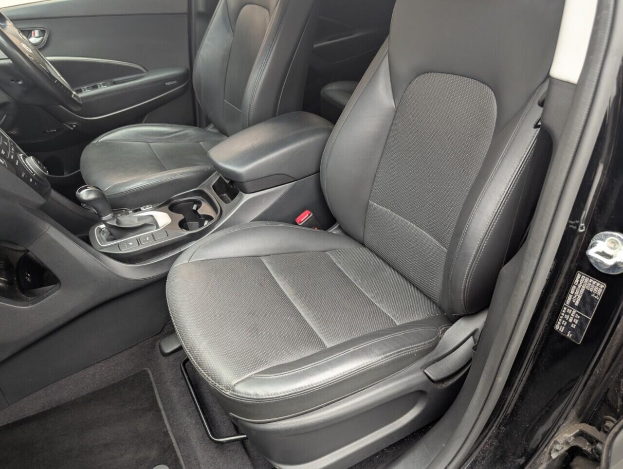 Used Hyundai Santa Fe 2016 for sale - 76424256: Photo 29