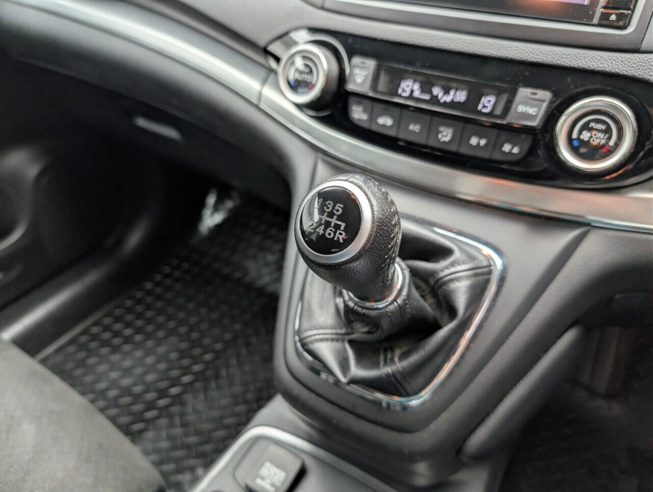 Used Honda CR-V 2018 for sale - 76608274: Photo 17