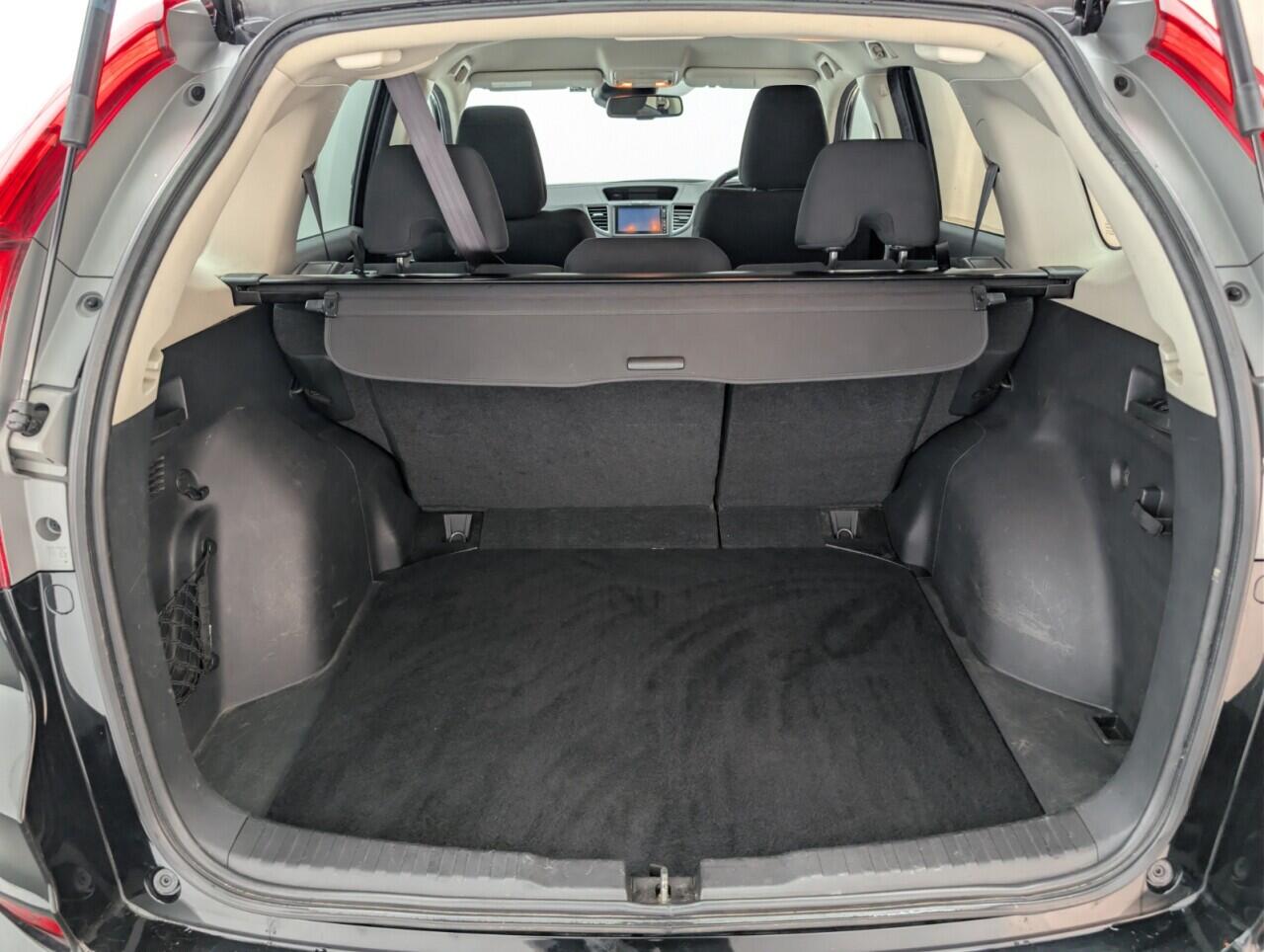 Used Honda CR-V 2018 for sale - 76608274: Photo 26