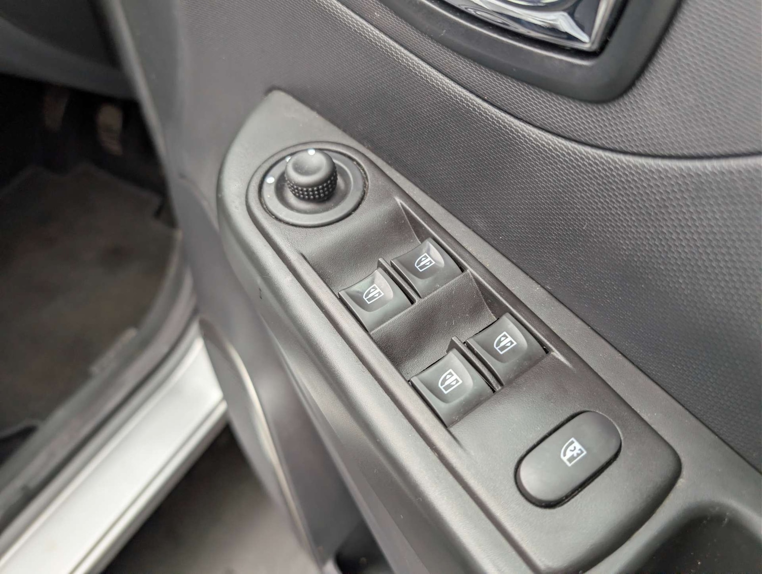 Used Renault Captur 2016 for sale - 78003863: Photo 17